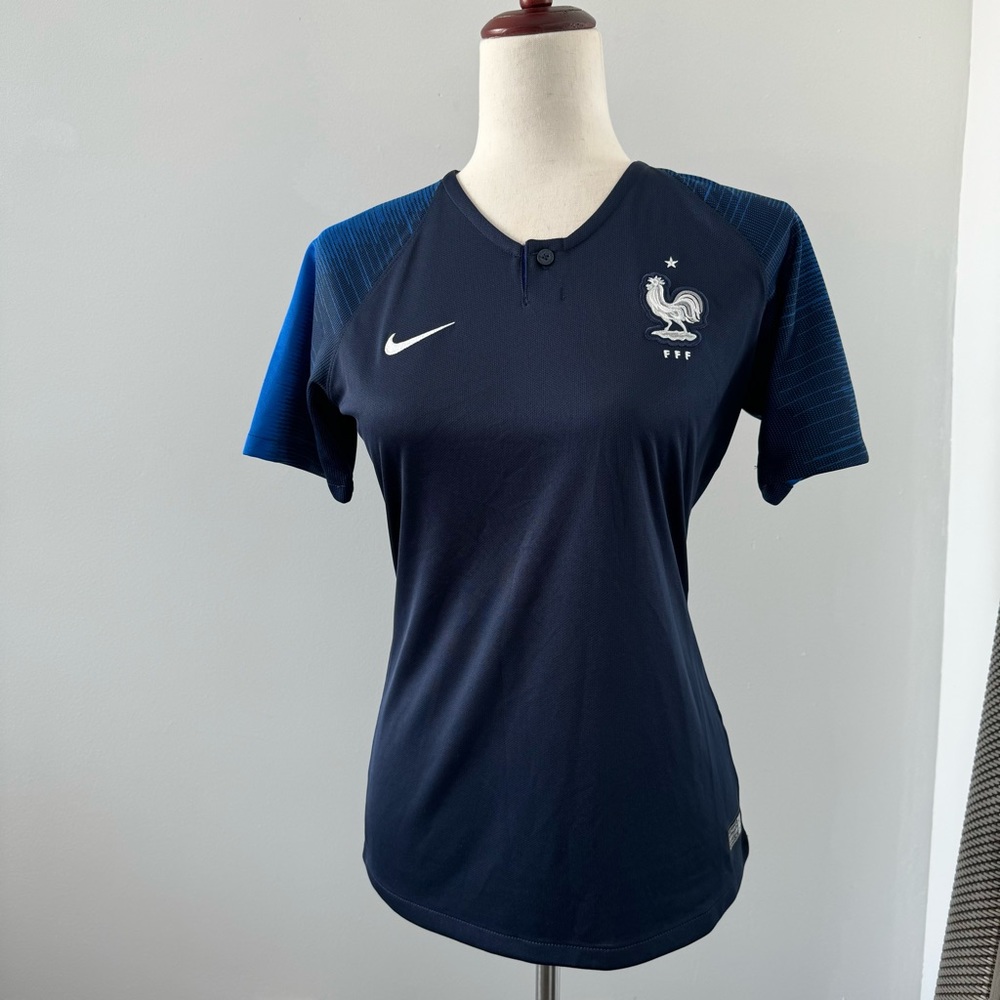 NIKE WOMEN'S FRANCE SOCCER  tee shirt jersey  navy blue size S - Picture 5 of 17